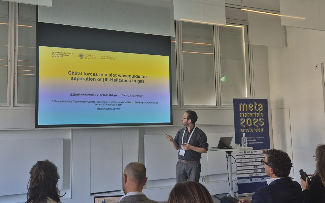 The CHIRALFORCE UPV Team gives a presentation at the METAMATERIALS’2025 Congress in Amsterdam